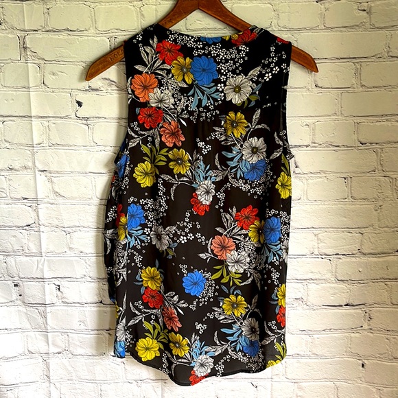 Pink Rose Multicolor Floral Sleeveless Pullover Front Knotted Blouse Size M - Picture 4 of 5